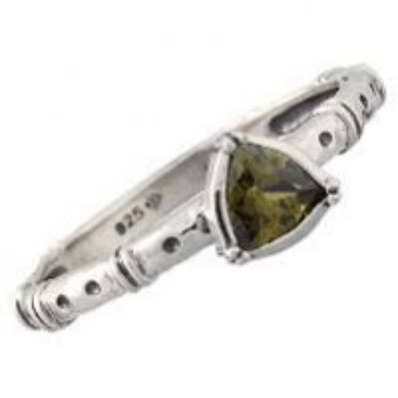 R2747 Silpada Sterling Silver Belle Fleur Green Ring Size 7 - Picture 1 of 1